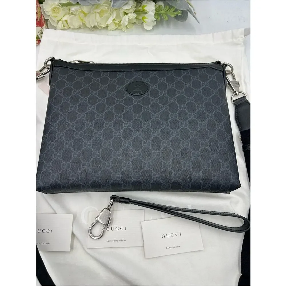 Gucci Black GG Monogram Messenger Crossbody Bag detachable strap made in Italy